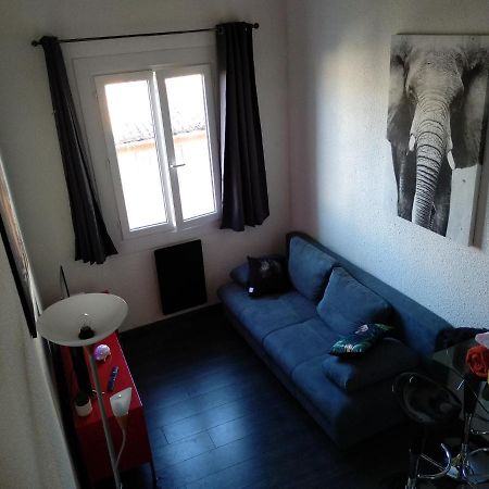 Duplex Vieux Port Appartement Complet 4 Couchages Climatise Entire Apartment 2 Beds For 4 Persons Marseille Luaran gambar