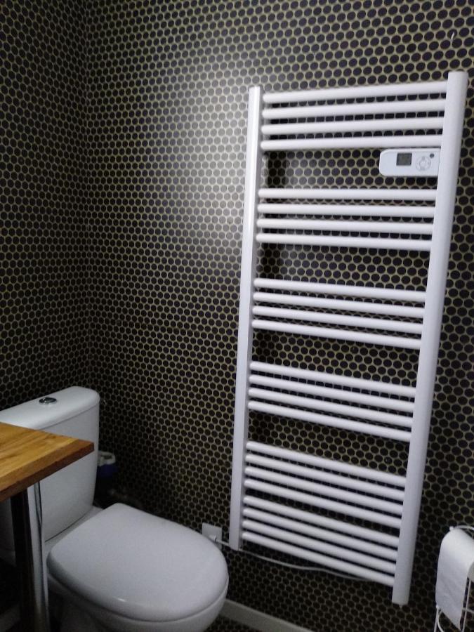 Duplex Vieux Port Appartement Complet 4 Couchages Climatise Entire Apartment 2 Beds For 4 Persons Marseille Luaran gambar